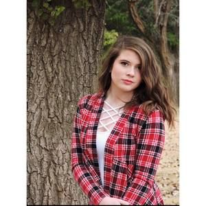 Meet your Posher, Madi